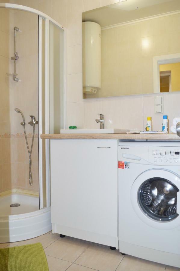 Owl Home Odessa Cozy Spacious Apartment In A Quiet Center Between Deribasovskaya And Privoz מראה חיצוני תמונה